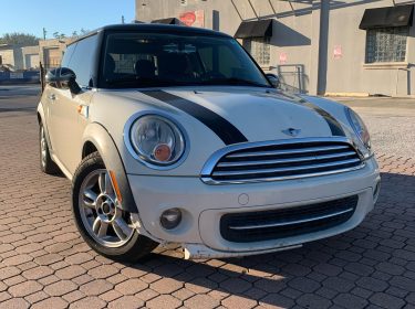 2012 MINI COOPER 2D - 01