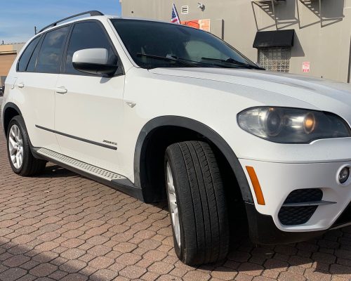 BMW - 2011- BRANCA 11