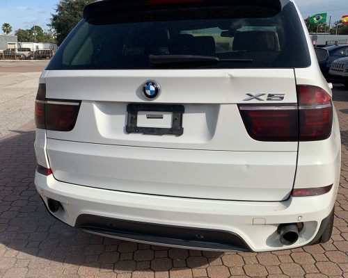 BMW - 2011- BRANCA 12