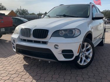 BMW - 2011- BRANCA 13