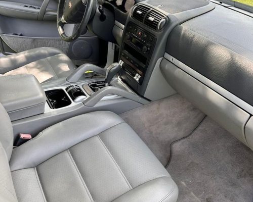 PORSCHE CAYENNE SPORT 03